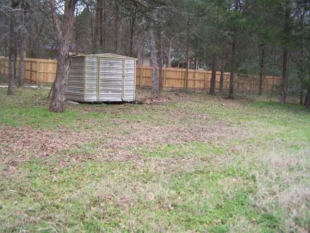 Building Photo - 108 Pine Cove
