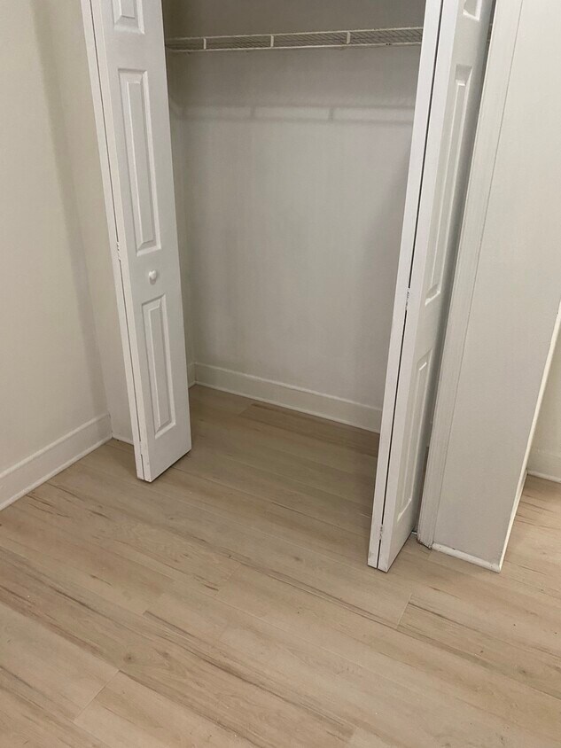 Foto principal - 238 Rutter Ave