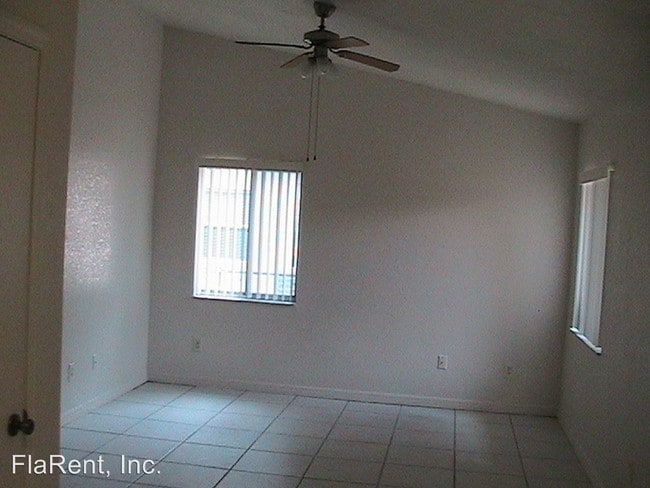 Foto del edificio - 3 br, 2 bath Apartment - 420 Forest Park Lane