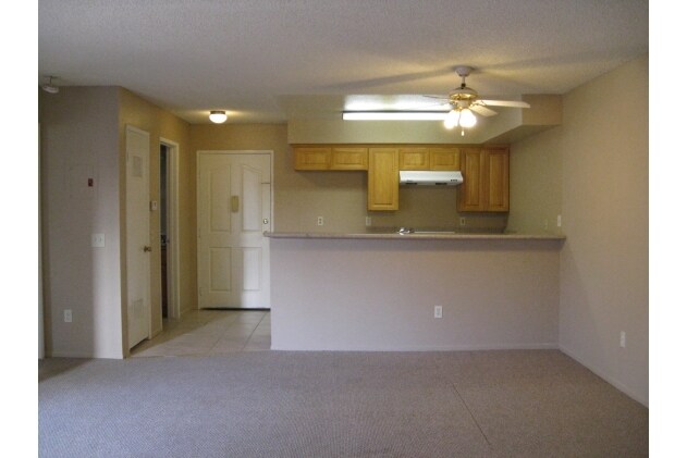 Building Photo - Broadway Apartments