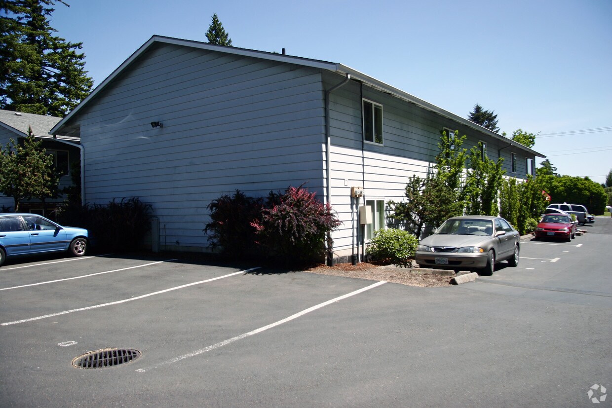 Building Photo - 345 NE 162nd Ave