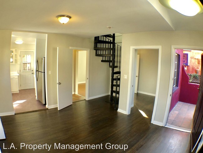 Building Photo - 2 br, 1 bath House - 1232 1/8 N Cahuenga Blvd