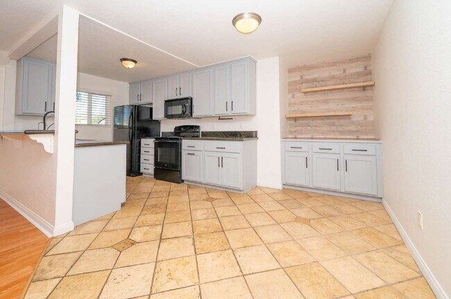 Foto del edificio - 2 Wks Free!! Spring Valley - Casa De Oro B...