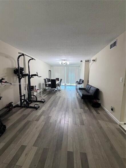 Foto del edificio - 2000 Atlantic Shores Blvd