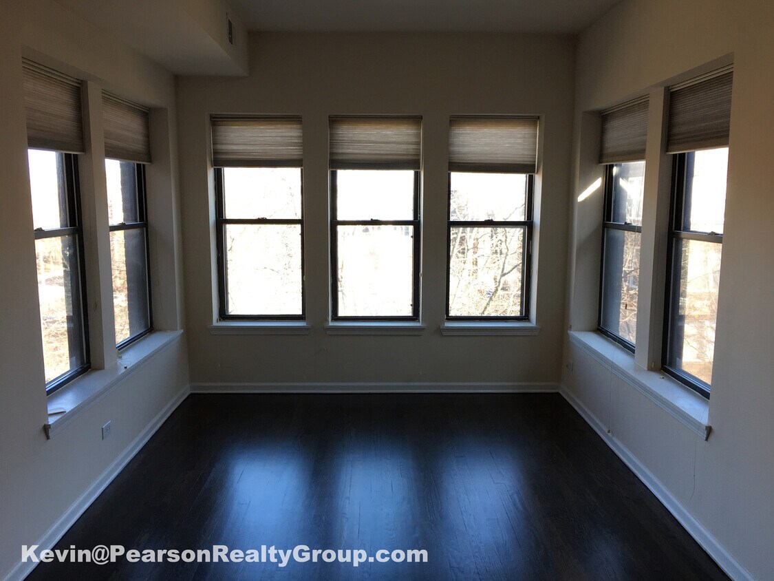 Primary Photo - 7734 N Paulina St