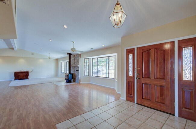 Foto del edificio - 19580 Watts Valley Rd