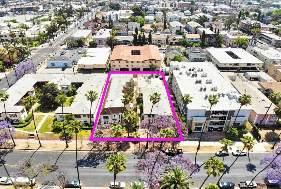 1116-1124 S Westmoreland Vista aérea - 1122-1124 S Westmoreland Ave