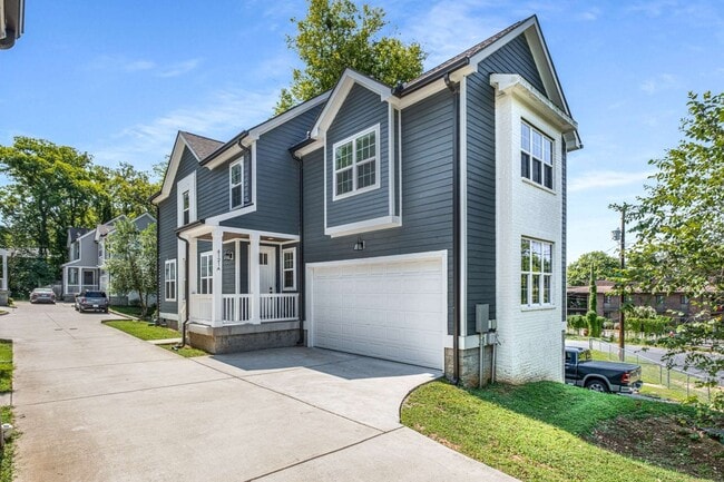 Photo - 6121 Neighborly Ave House