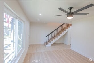 Building Photo - 857 Windwood Dr