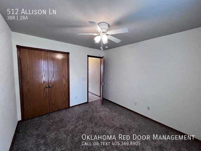 Building Photo - Executive 3 Bedroom in Moore!