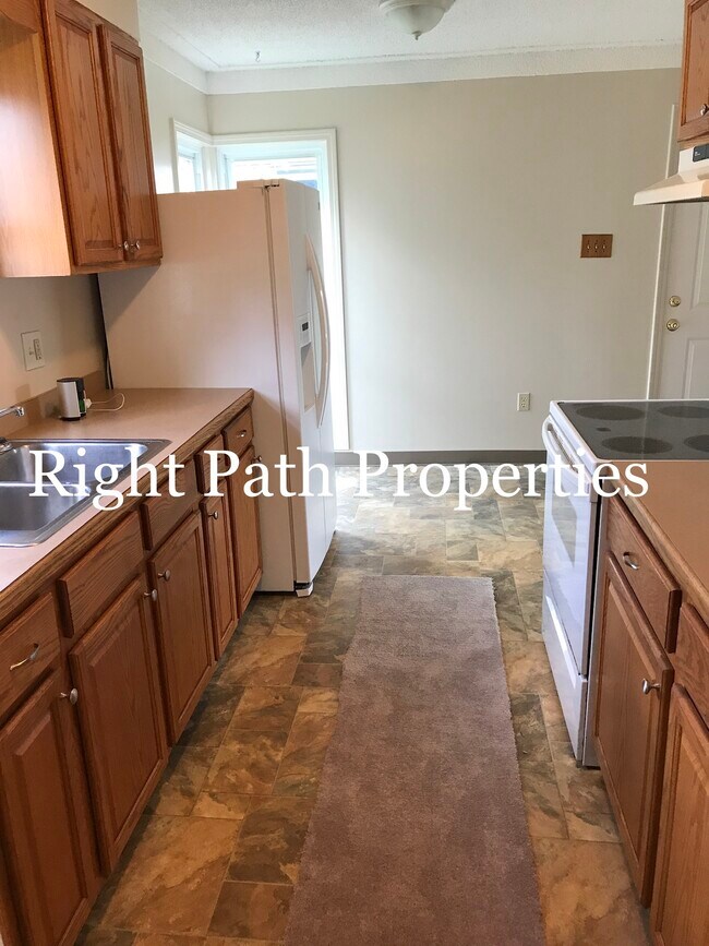 Foto del edificio - 671 Bell Ave