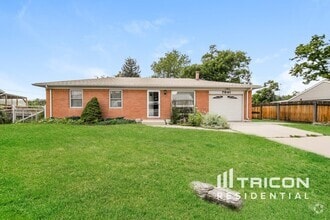 Building Photo - 7641 Teller St