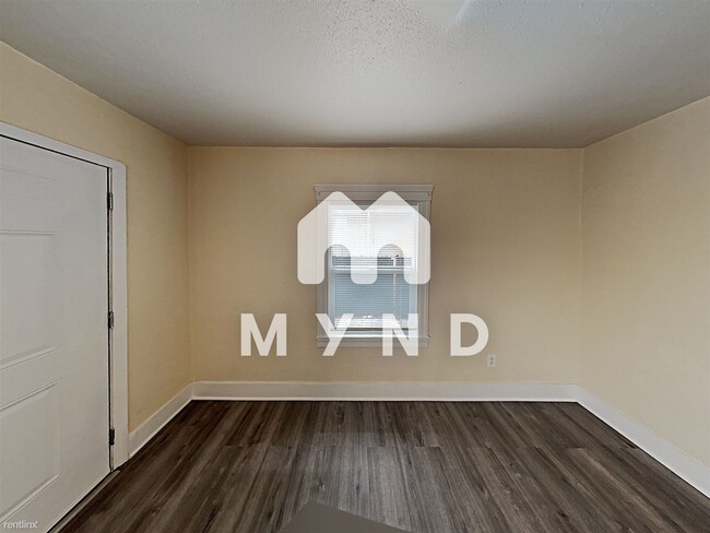 Building Photo - 2 br, 1 bath House - 2530 76th Ave