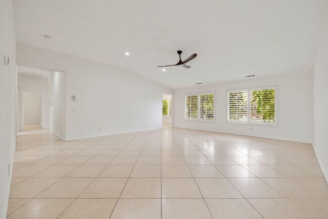 Foto del edificio - 79940 Hancock Ct