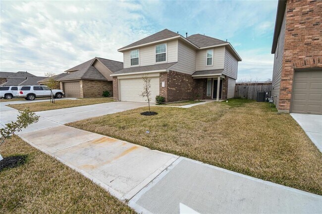 Foto del edificio - 13146 Ingram Gap Ln