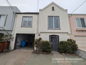 Building Photo - 1875 31st Ave