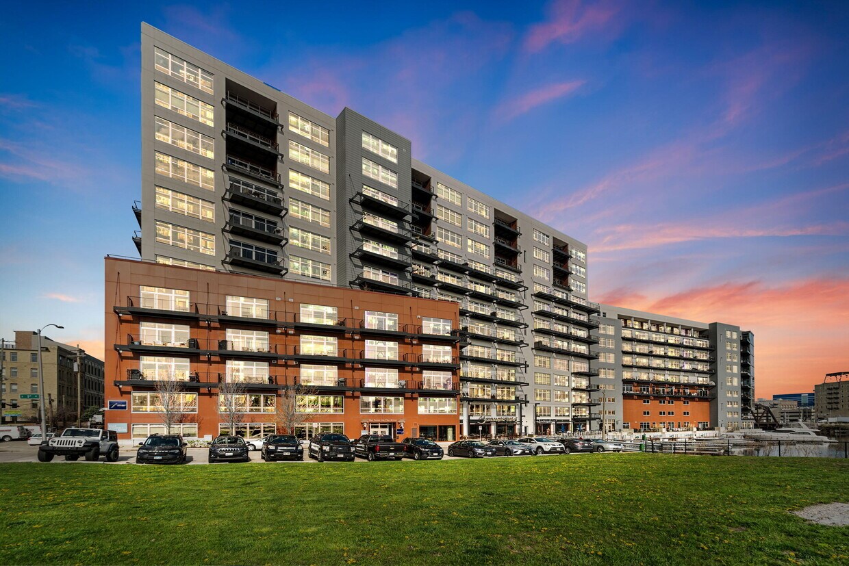 Foto principal - 106 W Seeboth St