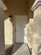 Building Photo - 833 Aspen Peak Loop