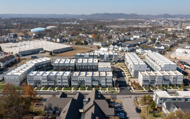 Building Photo - 2072 Edison Park Ln