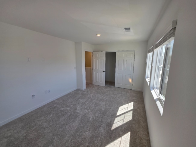 Building Photo - 12663 Snowy Owl Wy