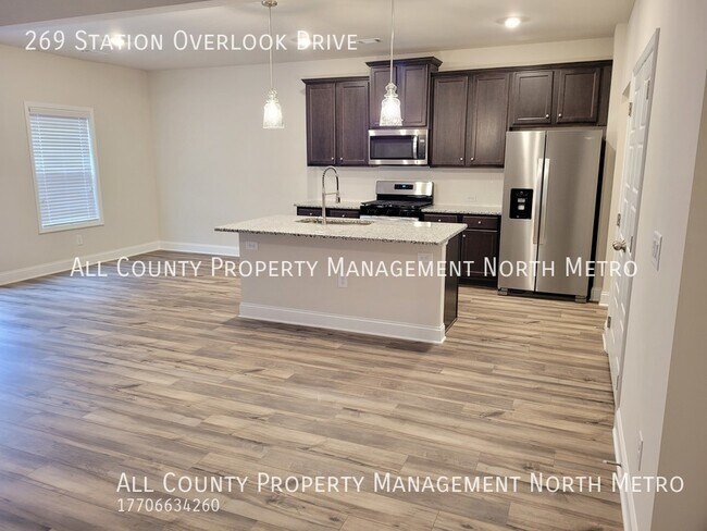 Building Photo - New 4BR/2.5BA Home in new Auburn neighborh...