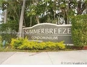Building Photo - 9999 Summerbreeze Dr