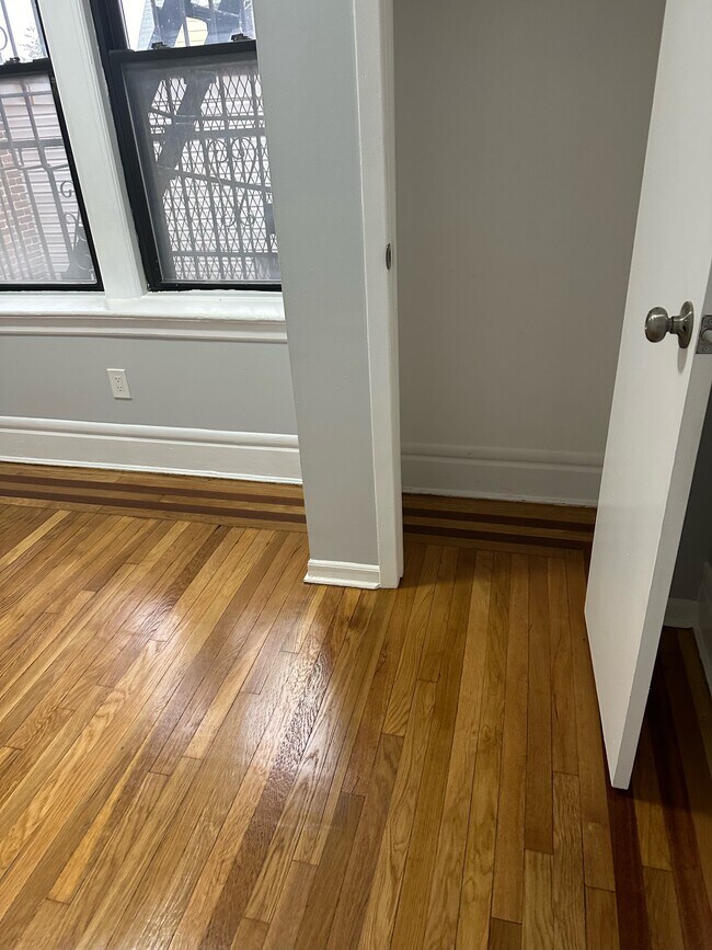 Foto del edificio - 429 Fairmount Ave