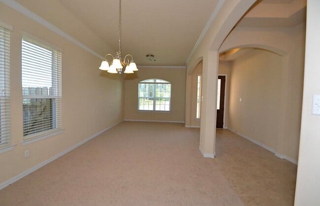 Building Photo - 7026 Belle Meadow Ln