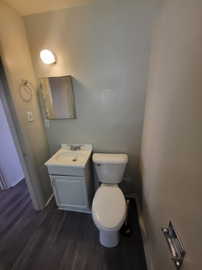 Foto del edificio - 212 Mesa St SE
