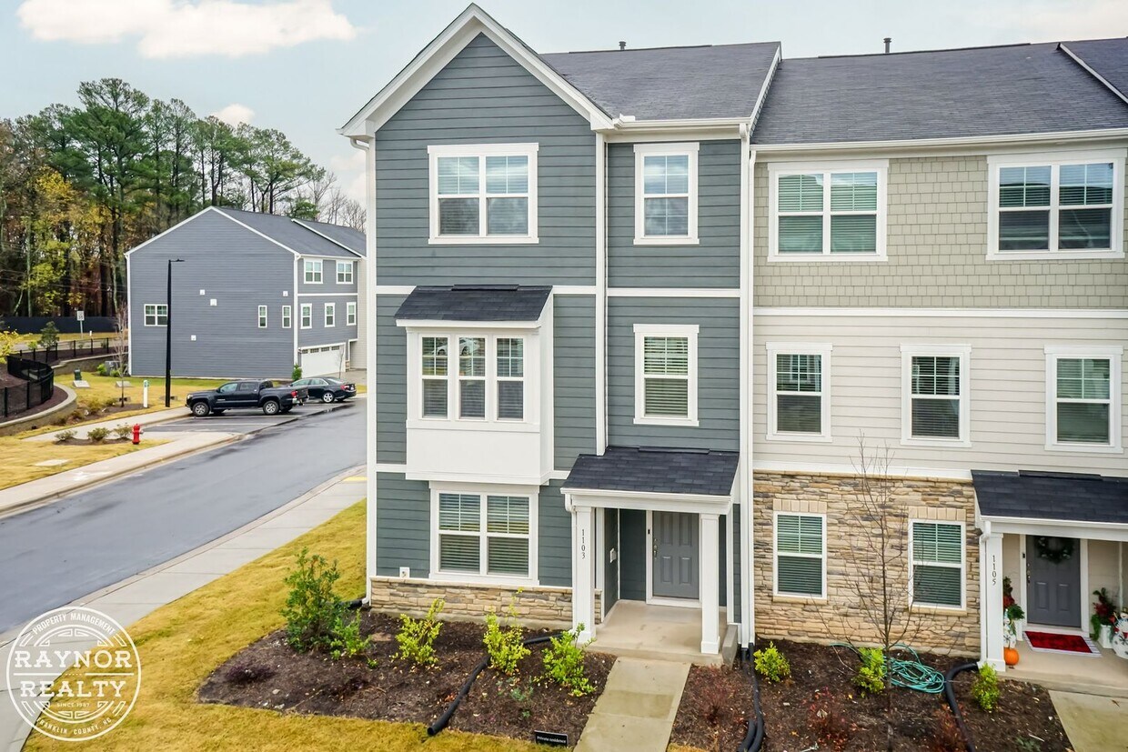 Primary Photo - Elegant corner townhome