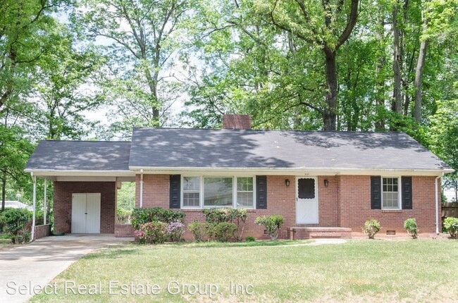 Building Photo - 3 br, 2 bath House - 827 Glendora Dr