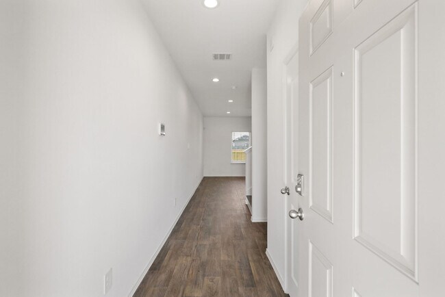 Foto del edificio - 23831 Grand Canal Ln