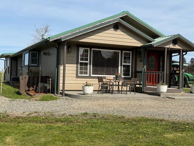 Foto del edificio - 46039 284th Ave SE