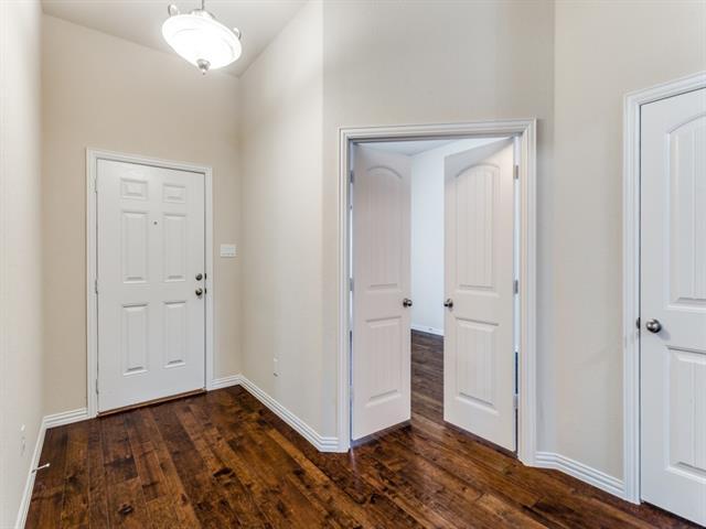 Building Photo - 521 Corriente Trail