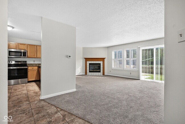 Building Photo - 6666 Black Antler Cir