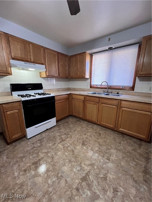 Foto del edificio - 1068 Woodlawn Ave