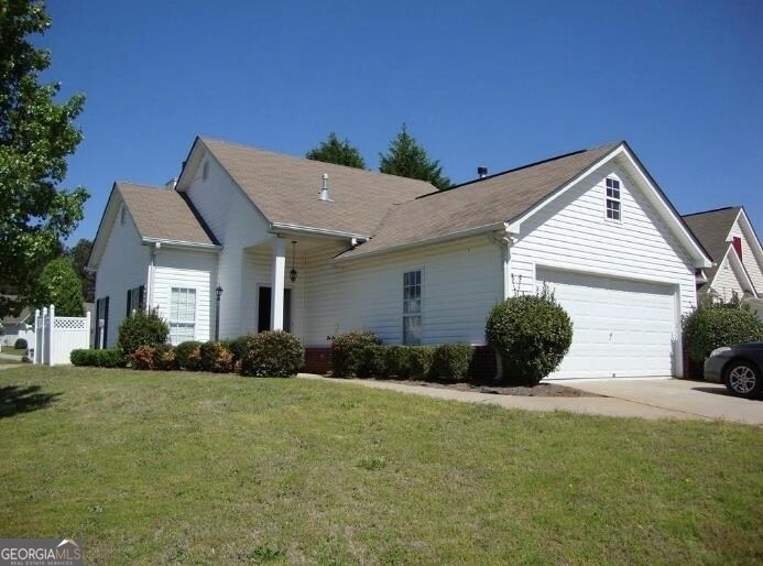 Primary Photo - 245 Courtyard Dr