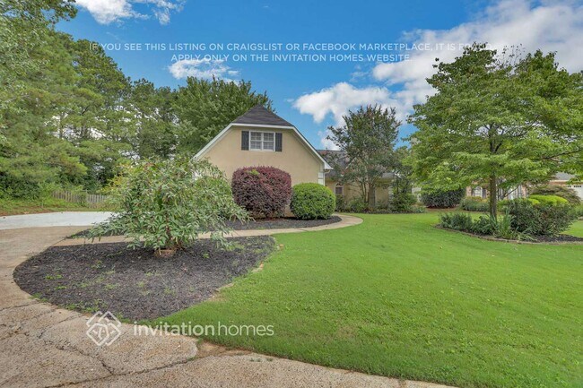 Building Photo - 4201 Keheley Lake Dr
