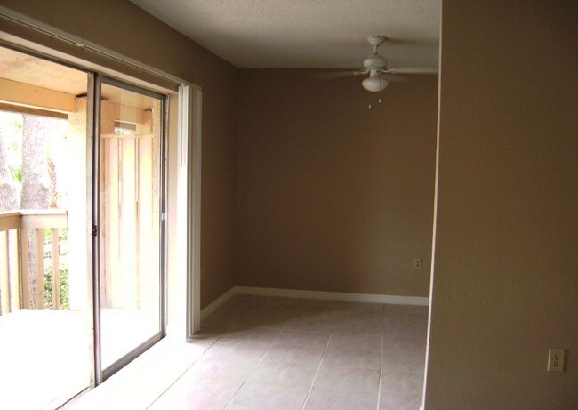 Building Photo - 4403 S Semoran Blvd