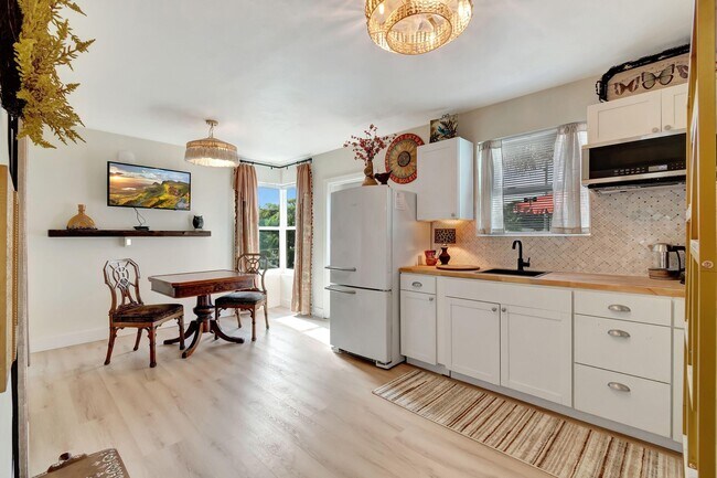 Building Photo - 15 N Ocean Breeze