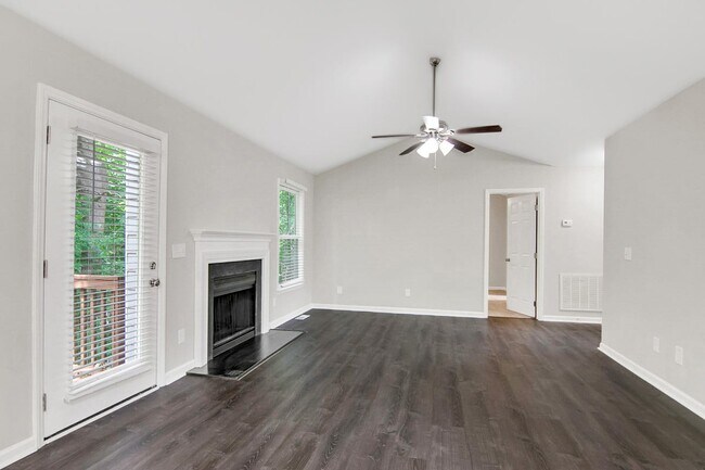 Building Photo - 5601 Rudolph Ct