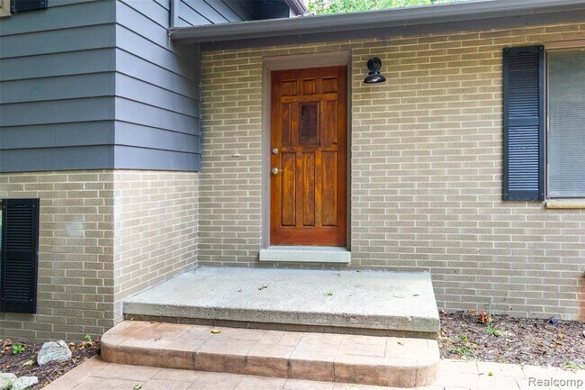 Foto del edificio - 7580 Thornwood St