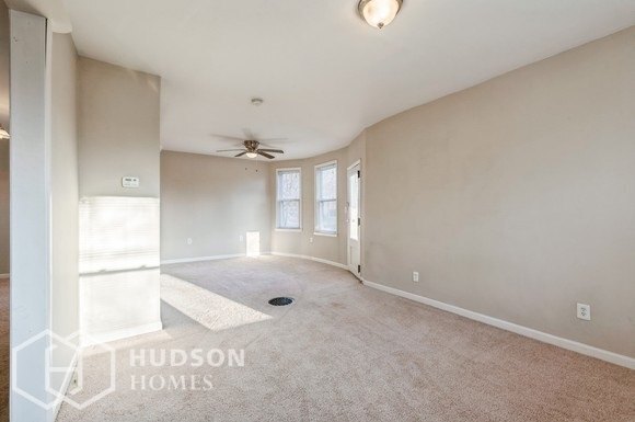 Building Photo - 207 Alpha Ave
