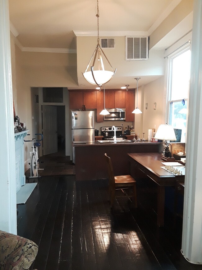 Kitchen with dining or study area - 2530 Jena St
