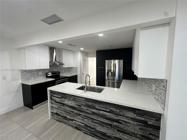 Foto del edificio - 3199 Coral Hills Dr
