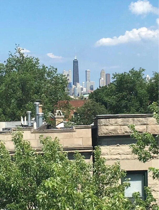 Foto del edificio - 2601 W Potomac Ave