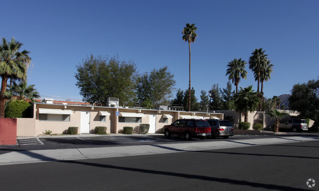 Building Photo - Shadow Hills Apartments