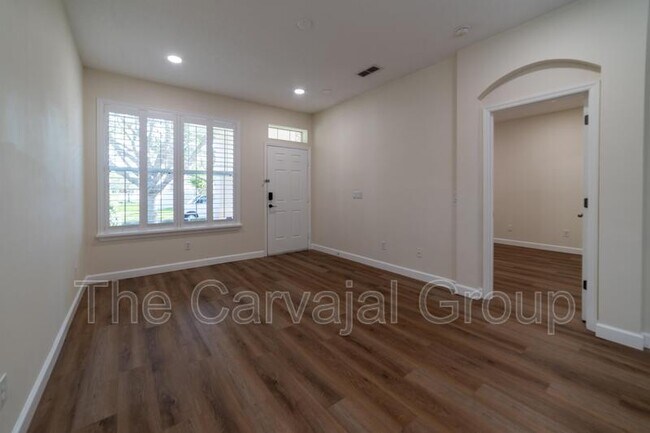 Foto del edificio - 13639 Cepheus Dr