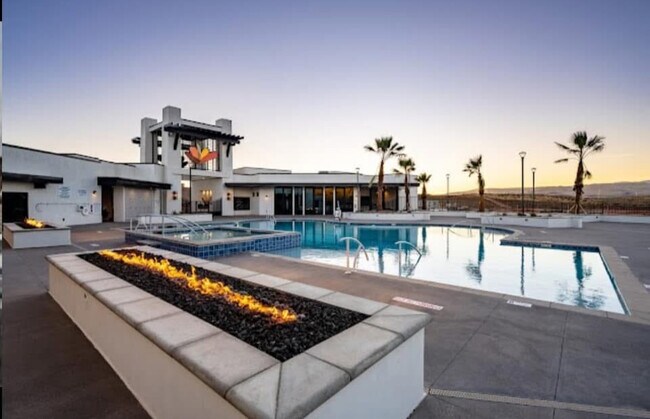 Foto del edificio - 758 W Sunfire Ln