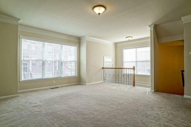 Foto del edificio - 6120 Joybrook Rd